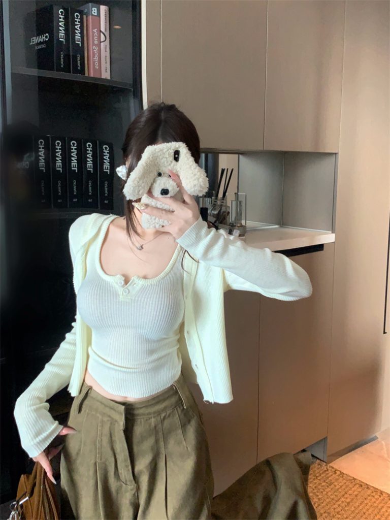 Korean Slim Fit Two Piece Knit Cami and Cardigan Set for Women Early Autumn