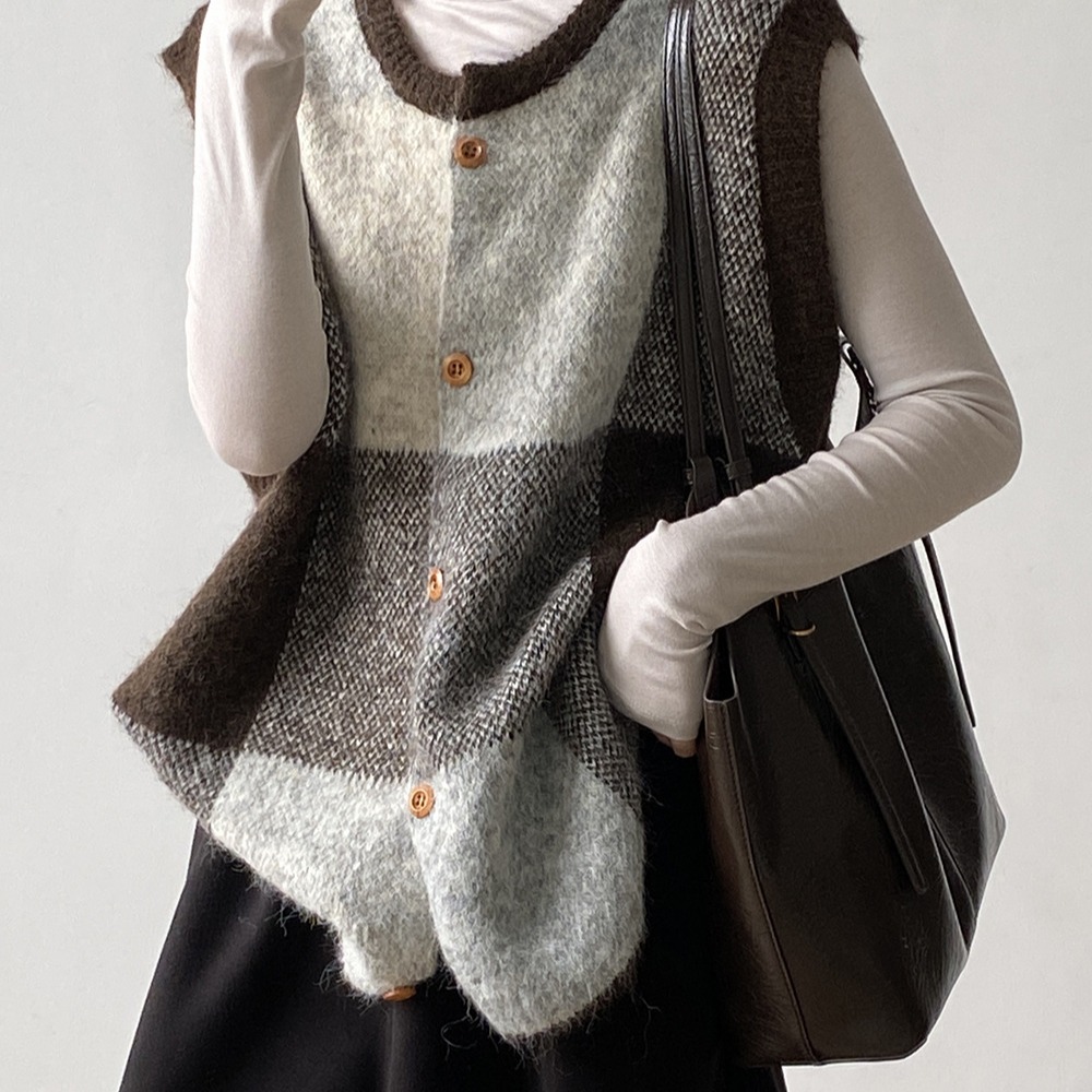 Women's Plaid Knit Sweater Vest Sleeveless Layering Top